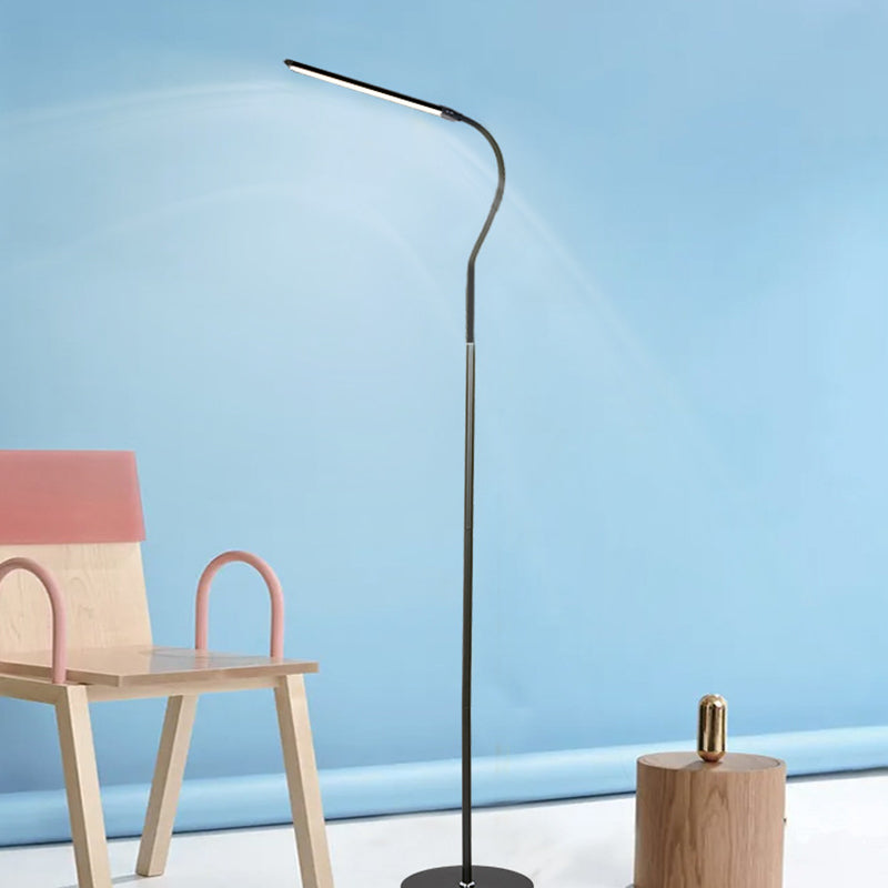 Flexible Gooseneck Reading Floor Lamp Minimalist Metal Black LED Floor Light