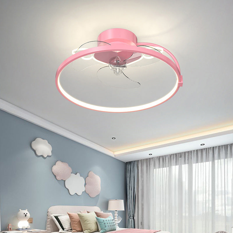 Lampada a ventola a soffitto a forma di cuore a forma di ali di cartone animato Metal Children Camera da letto LED FLUSH LUCE