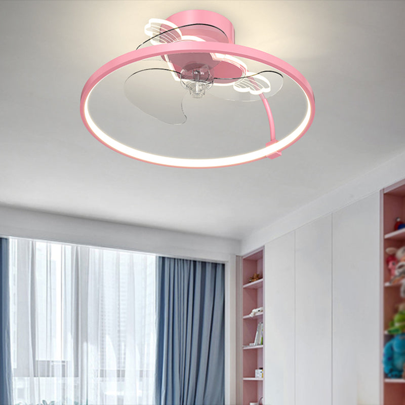 Lampada a ventola a soffitto a forma di cuore a forma di ali di cartone animato Metal Children Camera da letto LED FLUSH LUCE