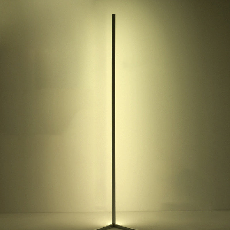 Modern Concise LED Floor Lamp Lacquered Aluminium Linear Floor Lamps with Silicone Shade