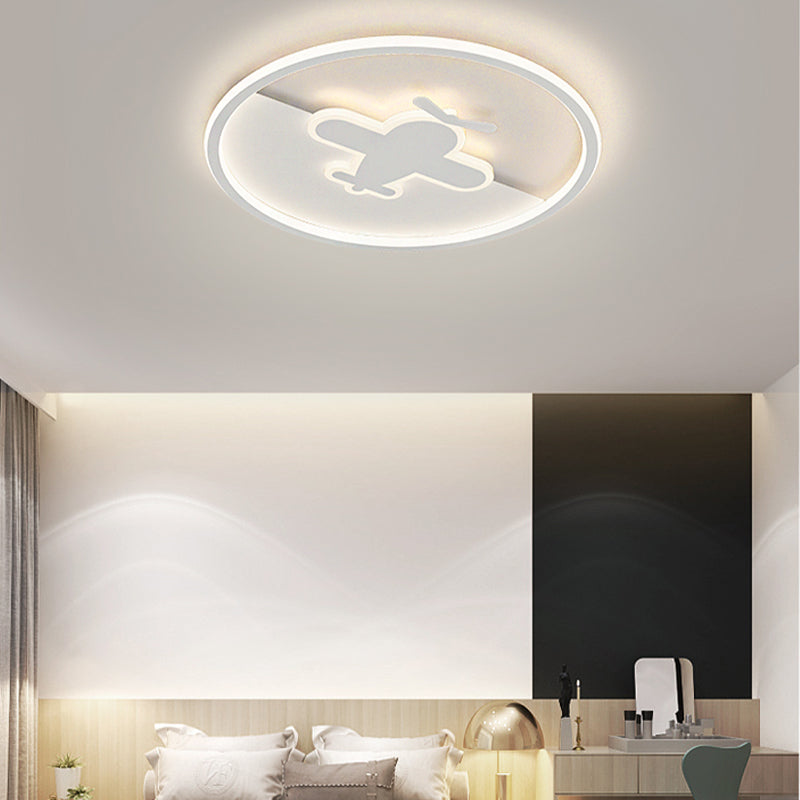 White Metal LED Ceiling Light Modern Style Flush Mount Light for Living Room