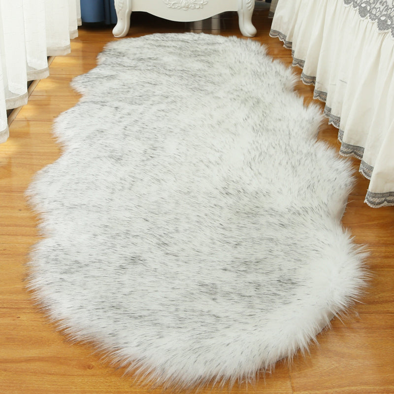 Simple Area Carpet Modern Solid Color Polyester Carpet Non-Slip Backing Shag Rug for Living Room