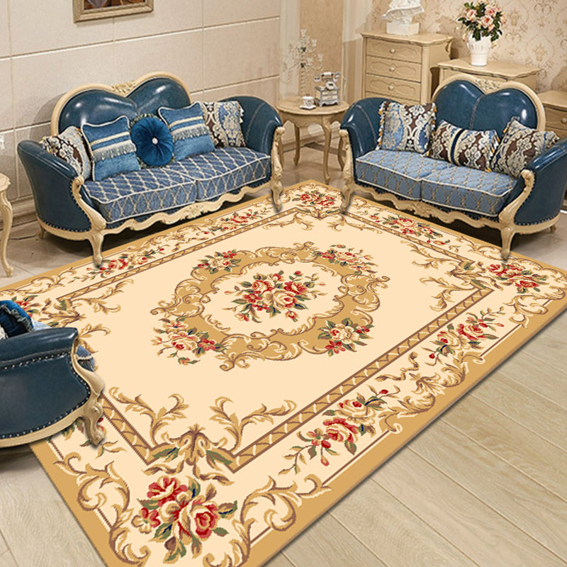 Antique Floral Design Carpet Polyester Indoor Rug Stain Resistant Area Carpet for Home Decoration