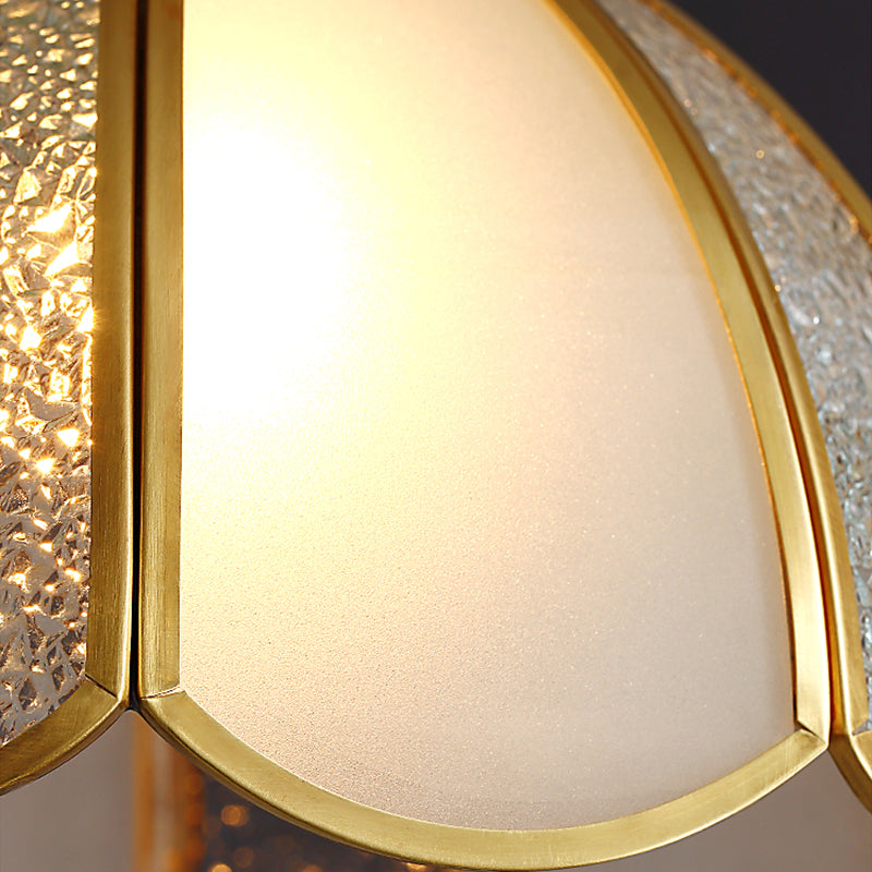 Golden 1 hoofd glazen plafondlicht koloniale stijl semi -spoelmontage lamp voor zitkamer