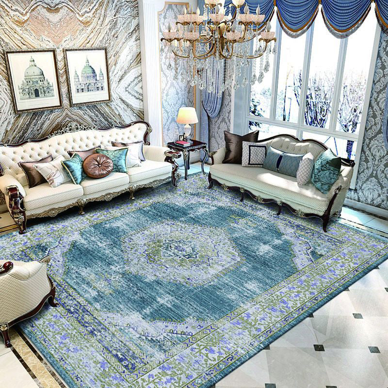 Classical Floral Printed Carpet Retro Polyester Area Rug Stain Resistant Carpet for Living Room