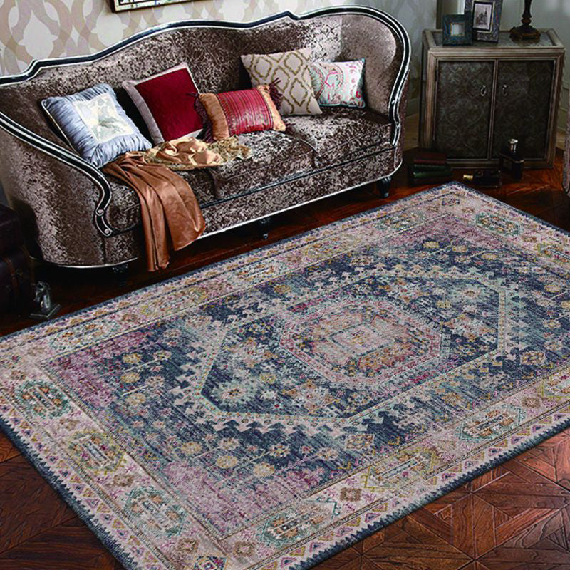 Classical Floral Printed Carpet Retro Polyester Area Rug Stain Resistant Carpet for Living Room