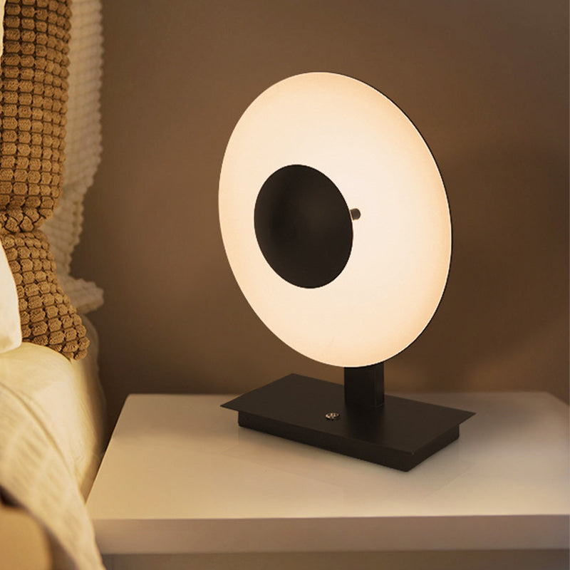 Metal Round Task Lighting Contemporary LED Reading Book Light in Black for Bedside