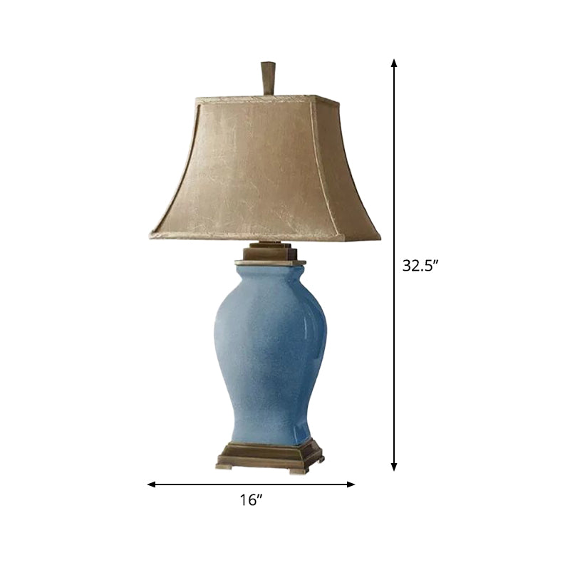 1 tavolo da comodino lampada da comodino modernista lampada da scrivania blu blu con tonalità in tessuto svasato