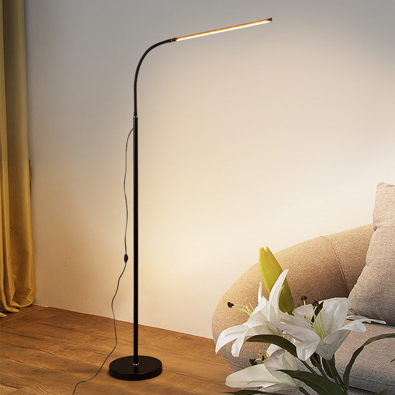 Linear 1 Light Floor Lamp Contemporary Metal Floor Lamps in Black for Living Room