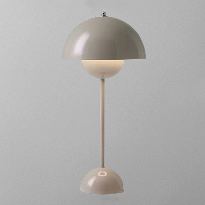 Dome Table Lamp in Modern Creative Style Metal Single Light Table Lamp for Bedroom