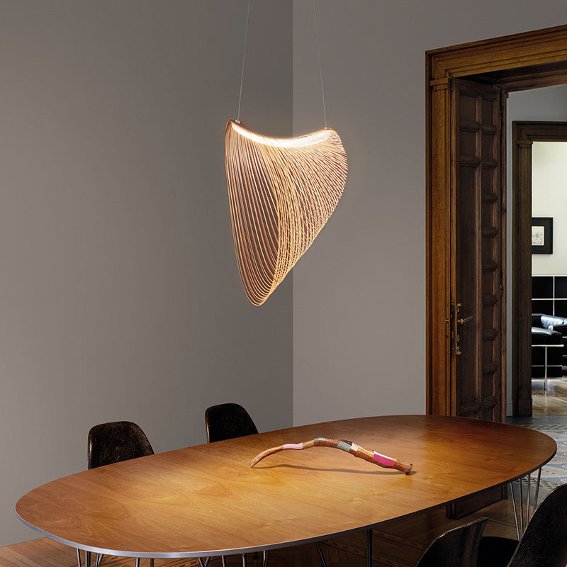 Iluminación colgante de sombra única estilo moderno de madera maciza 1 lámpara colgante de luz para sala de estar