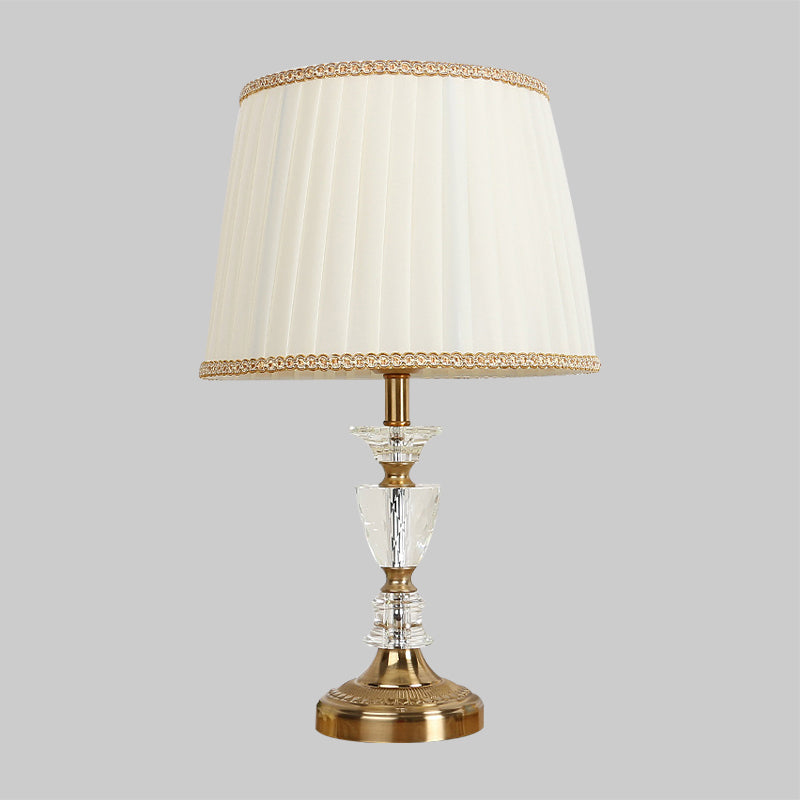 1 lamp slaapkamer tafellicht eenvoudige gouden nachtverlichting met urnvormige kristalbasis