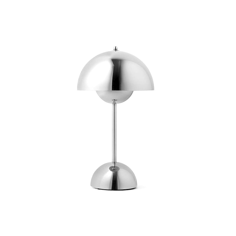 Moderner Stil Dome Night Tischlampe Metal Ein leichter Nachttischlampe