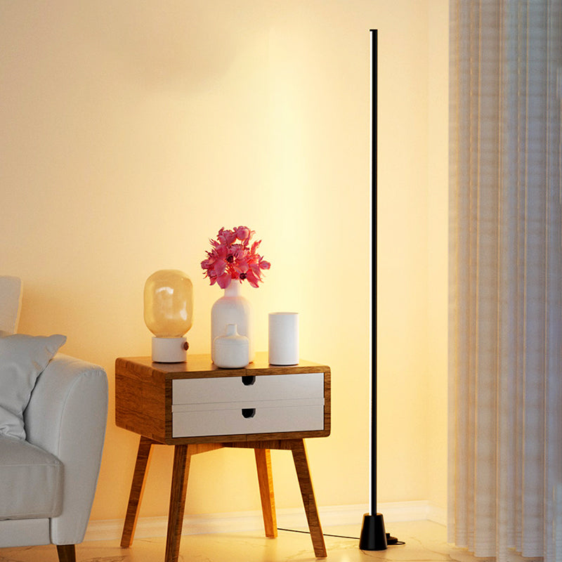 1 Light Linear Floor Lamps Contemporary Metal Floor Lamps for Living Room in Black