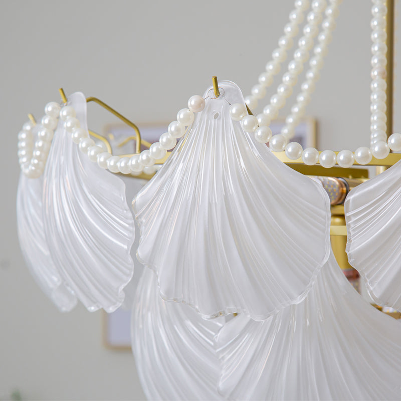 Nordique Shell Shape Chandelier Verre Multi Light Hanging Light en blanc pour chambre à coucher