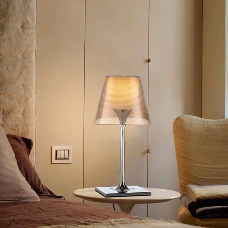 Nordic Simple Table Lamp Modern Style Glass Desk Lamp for Study Bedroom