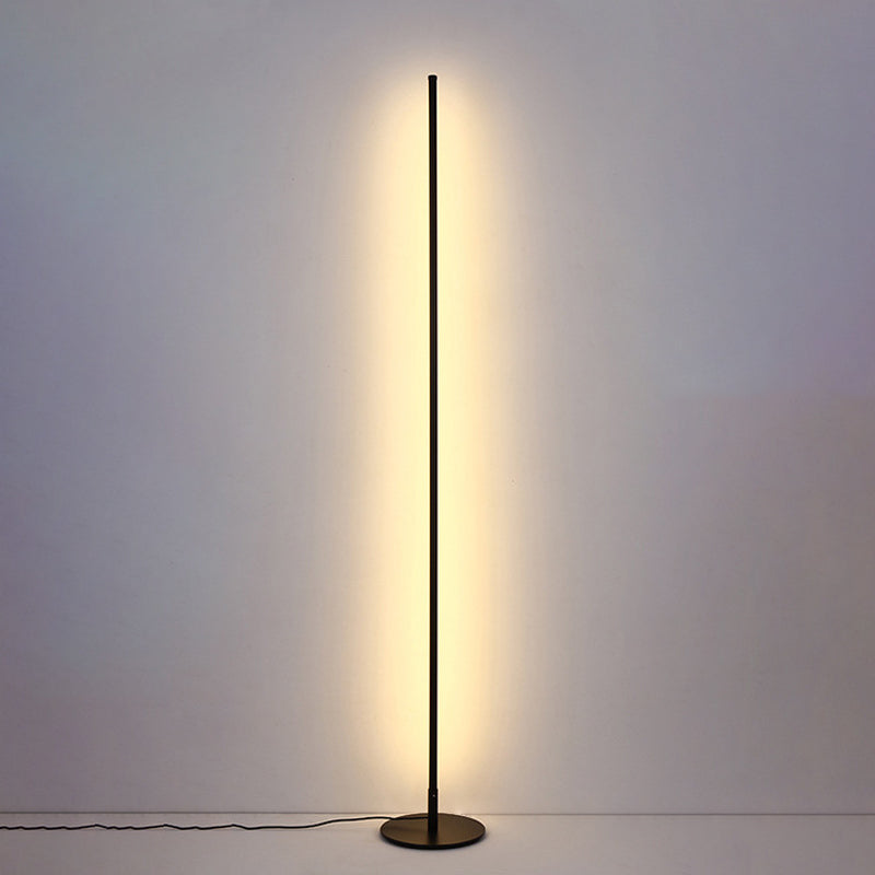 Simple Linear Floor Lamp Metallic Bedroom LED Standing Lamp Fixture