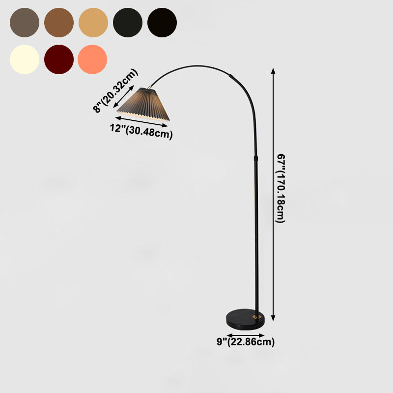 Lámparas de cono de 1 luces Modernismo Lámparas estándar de tela para sala de estar