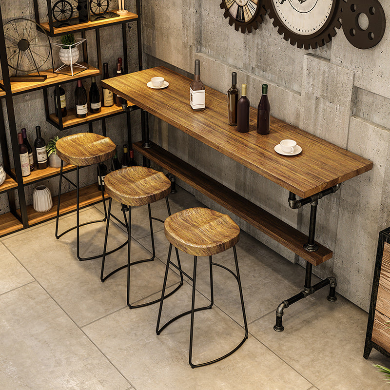 Tabouret de bar en fer noir de style industrie