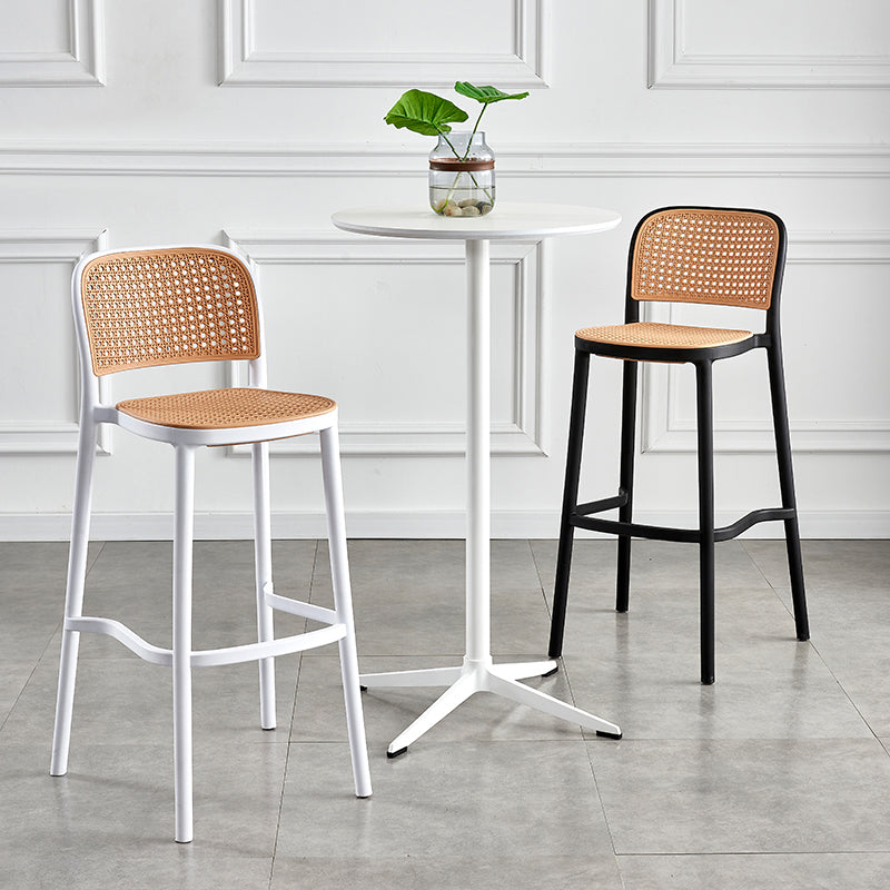 Tabouret de bar moderne en plastique carré en plastique se tabouret de comptoir arrière bas pour café