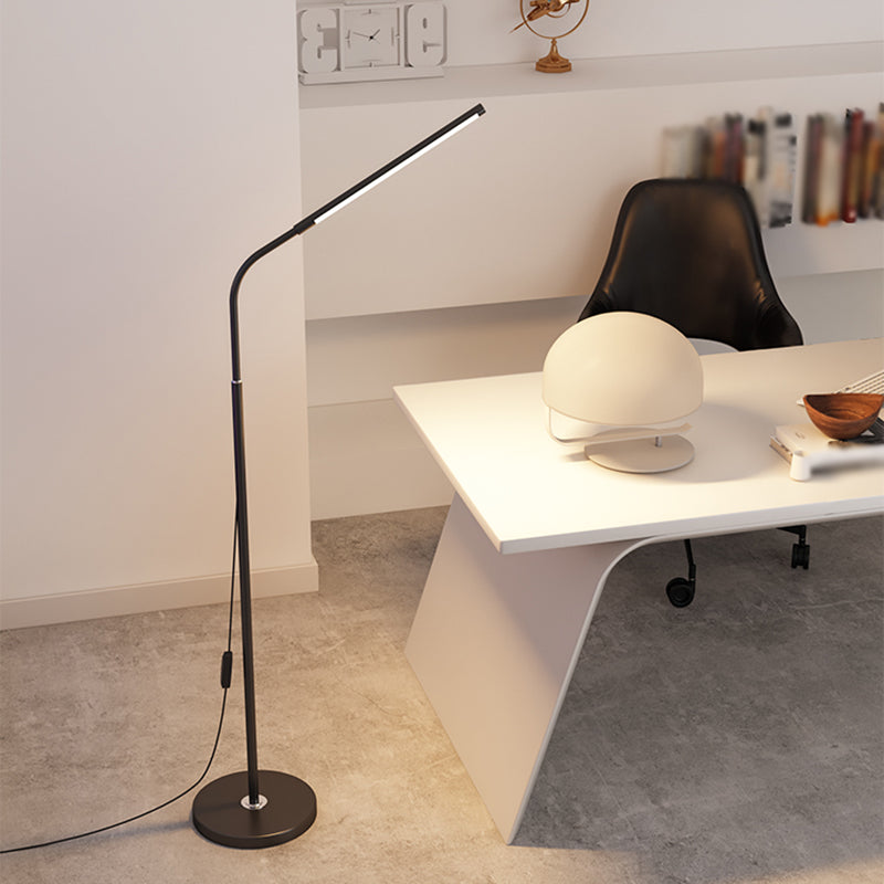 1 leichte lineare Stehlampen Modernismus Metall Standardlampe für Wohnzimmer