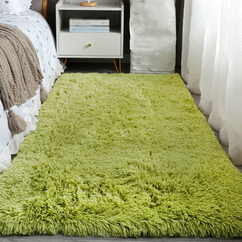 Tapis occasionnel du tapis de tapis en peluche en peluche de couleur unie pour chambre à coucher