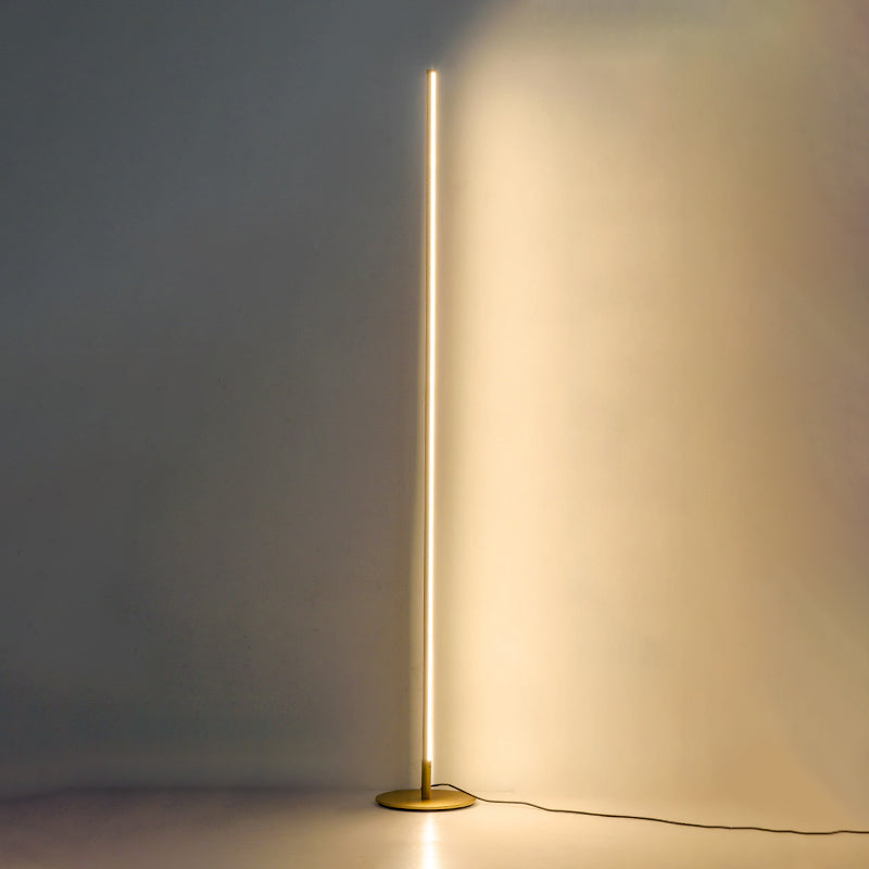 Linear Shape Metal Floor Lamp Modern Style 1 Light Floor Lamp Fixture