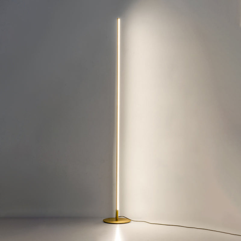 Linear Shape Metal Floor Lamp Modern Style 1 Light Floor Lamp Fixture