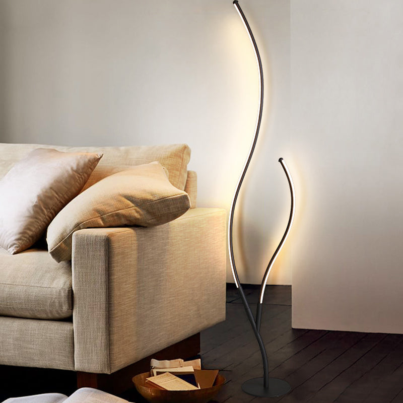 Luce moderna a pavimento in metallo a forma lineare Stile moderno le lampade a pavimento multipla