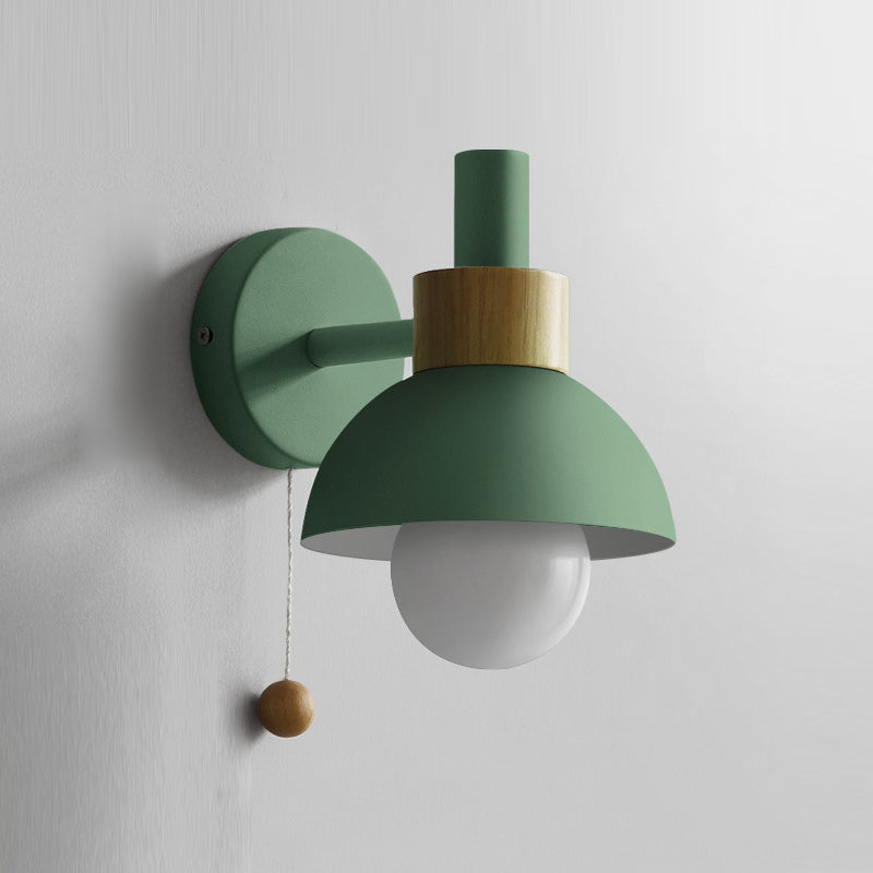 Luz de pared de metal nórdica Dome 6 "de ancho Macaron Plan de pared con madera para sala de estar