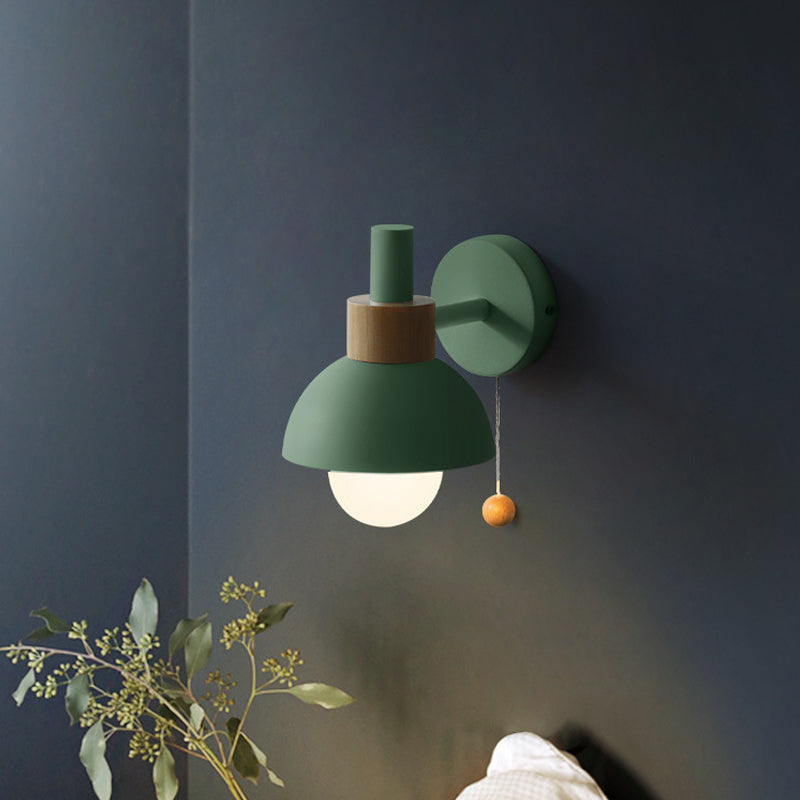 Luz de pared de metal nórdica Dome 6 "de ancho Macaron Plan de pared con madera para sala de estar