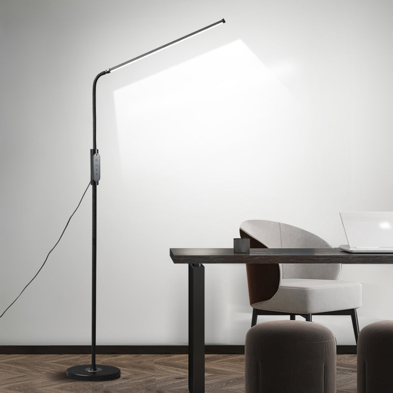 Lineaire vorm Metalen vloerlicht Moderne stijl Single Light Floor Mount Light