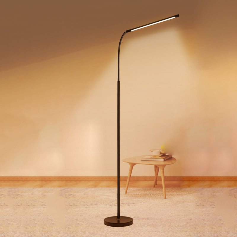 Lampada da pavimento lineare moderna Metal 41,5 "Luce da pavimento regolabile alta per soggiorno