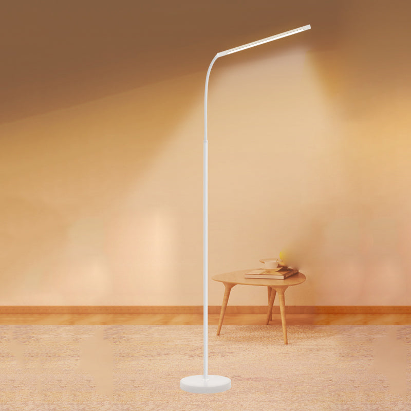 Lámpara de lámpara lineal moderna de metal de 41.5 "de altura, luz de piso ajustable para sala de estar