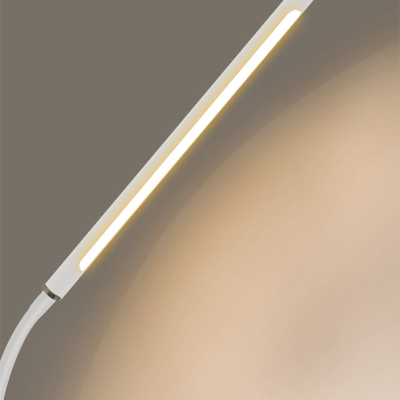 Lampada da pavimento lineare moderna Metal 41,5 "Luce da pavimento regolabile alta per soggiorno