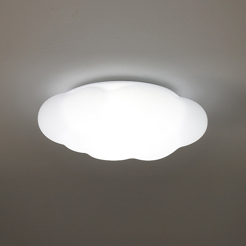 Cloud Shape Modern Flush Mounted Ceiling Lights White LED Flush Mount Lighting