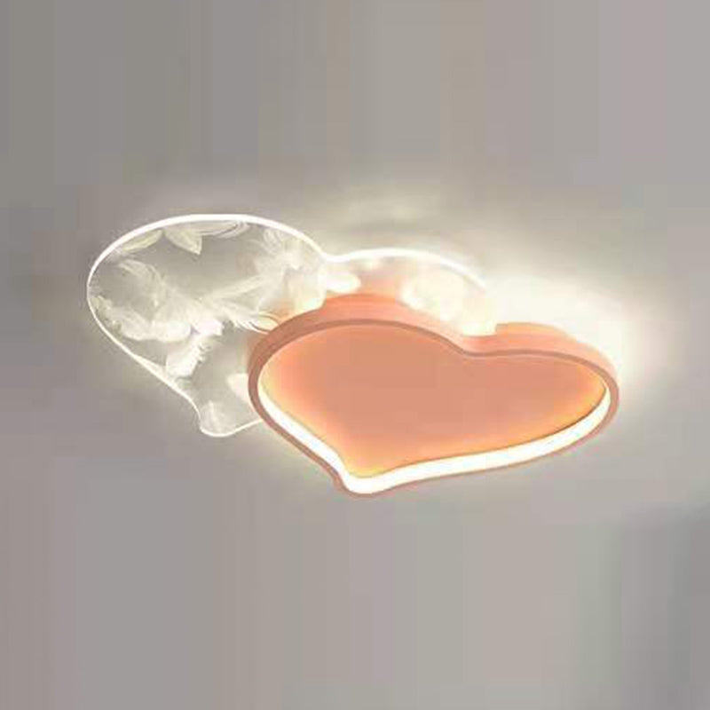 1 Light Heart Ceiling Light Modern Style Metal Ceiling Lighting for Living Room