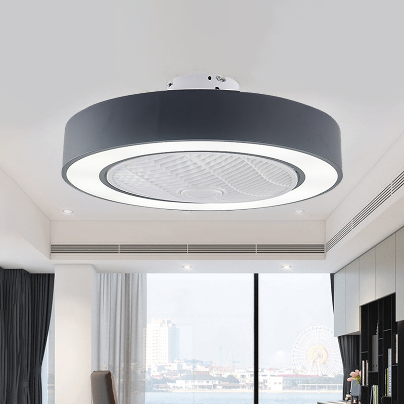 23" W Metal Circular Semi Flush Light Fixture Modern LED Bedroom Pendant Fan Lamp in Black/White, 3 Blades