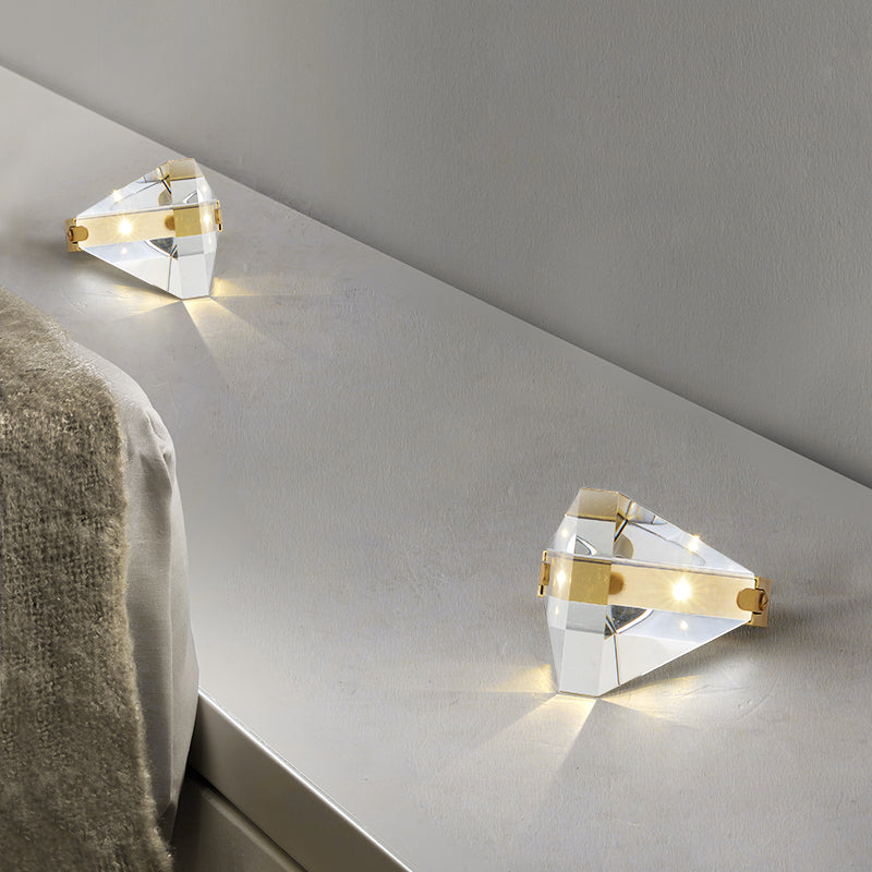 Diamond Table Lighting Contemporary Clear Crystal LED Small Desk Lamp in Brass for Bedroom