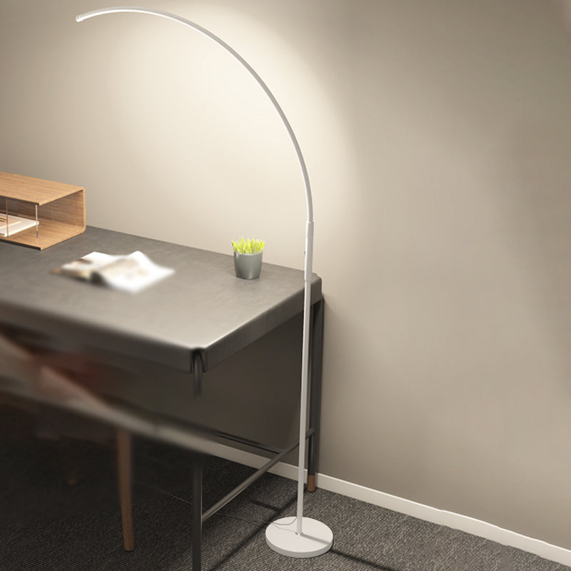 Modern Linear Shape Floor Lamp Metal Single Light Floor Lamp