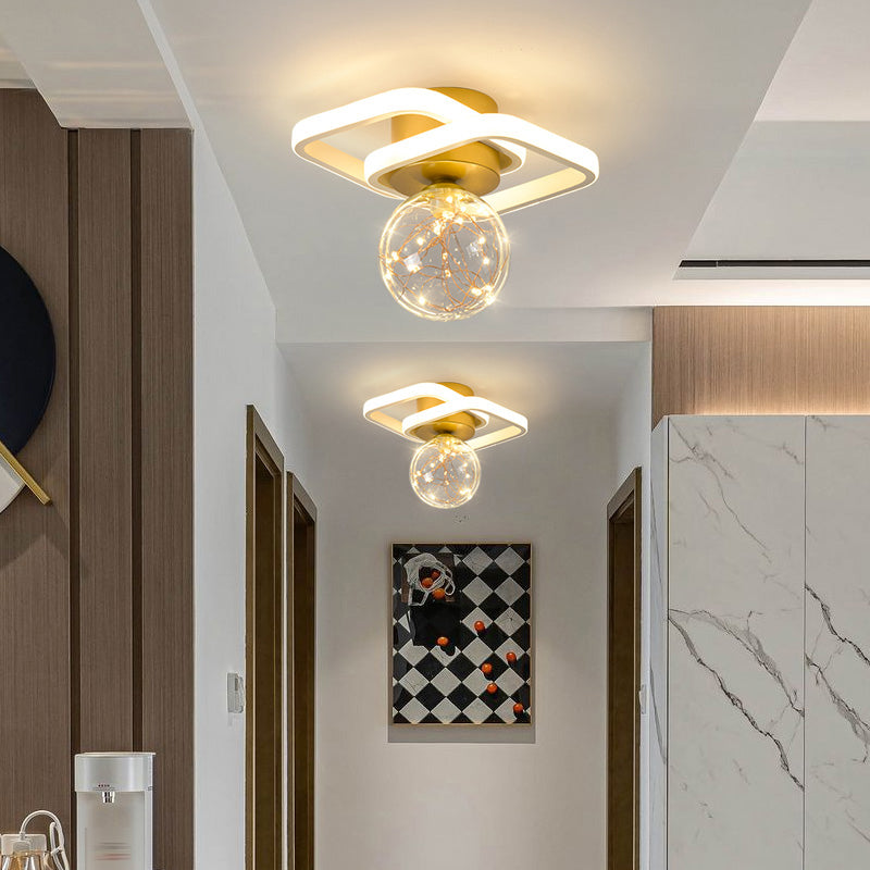 Kugelform LED Deckenleuchte Moderne Eisen 3 Lichter Flush Mount für Wohnzimmer Korridor