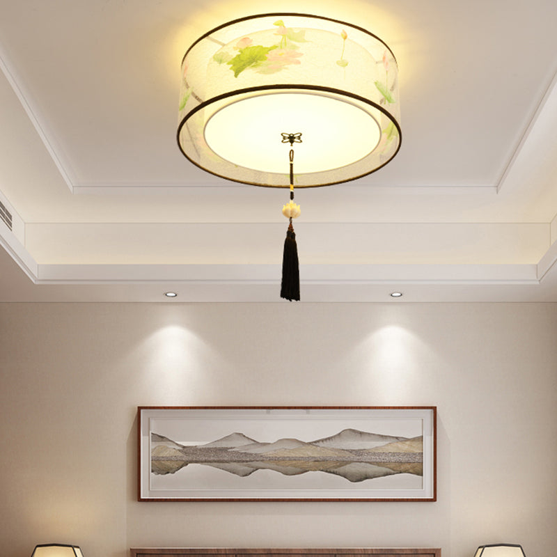 Plafoniere a soffitto con geometria in stile contemporaneo. Luci montate a soffitto in tessuto