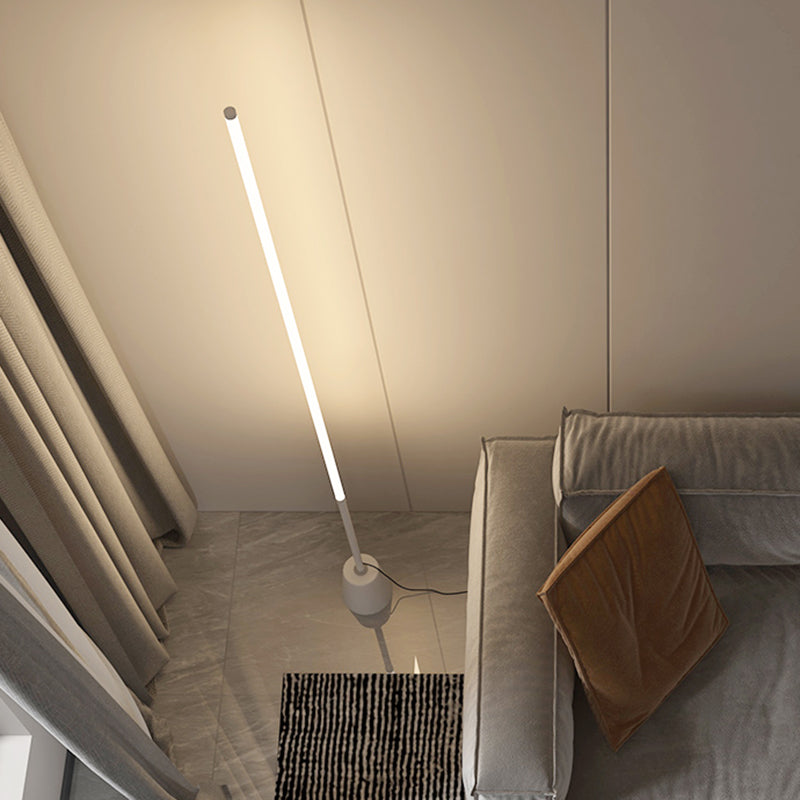 Lampada da pavimento a forma lineare Metal contemporanea 1 illuminazione a pavimento leggera