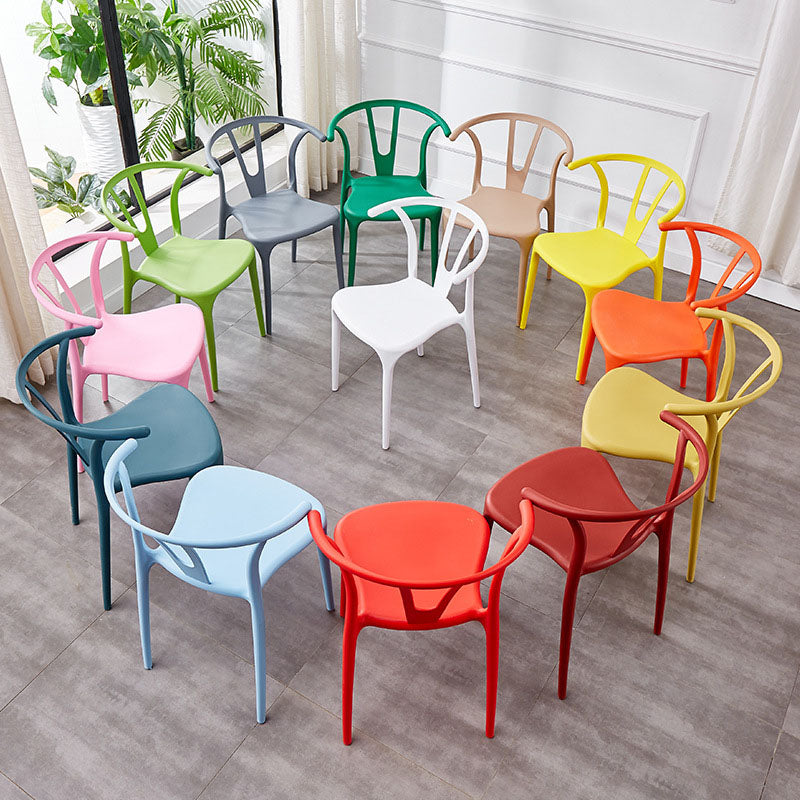 Modern Style Stackable Chair Dining Armless Chair with Plastic Legs for Kitchen