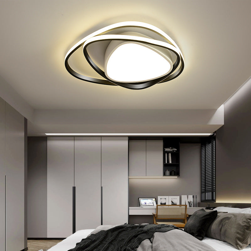 Modern Flush Light Fixtures Triangle Metal 3 Light Flush Mount Lamps for Bedroom