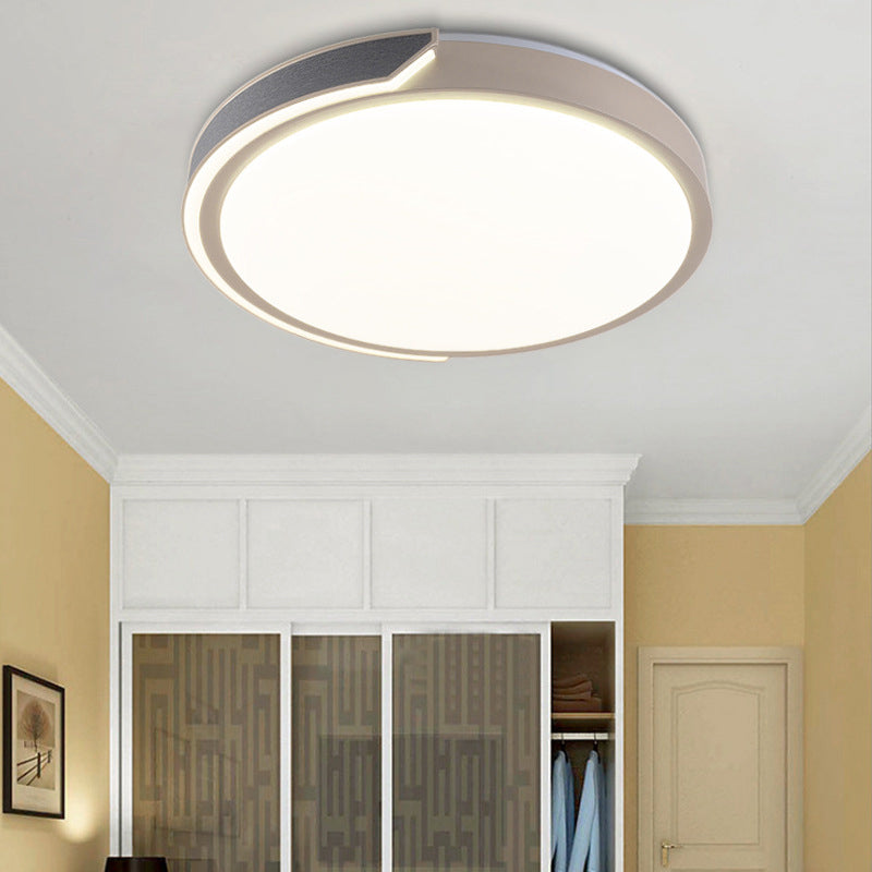 Modern Style Circle Shape Ceiling Light Metal 1 Light Ceiling Lighting for Bedroom