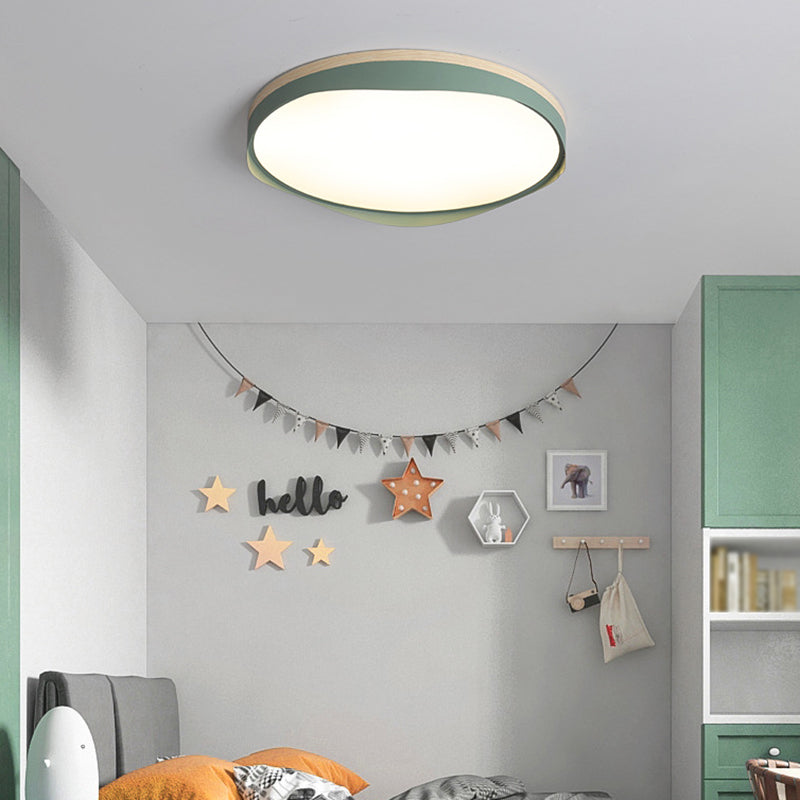 Modern Style Circle Shape Ceiling Lighting Metal 1 Light Ceiling Light for Bedroom