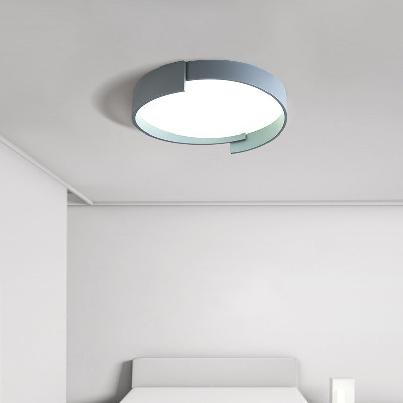 Modern Style Circle Shape Ceiling Light Metal 1 Light Ceiling Light for Bedroom