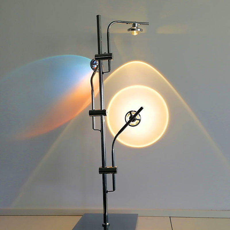 Contemporary Linear Floor Lamp Metal LED Floor Light in Silver for Living Room