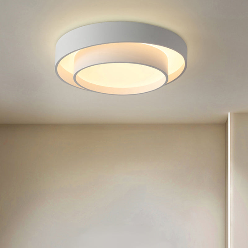 Round Shape Metal Flush Mount Light Modern 1-Light Flush Mount Ceiling Light in White